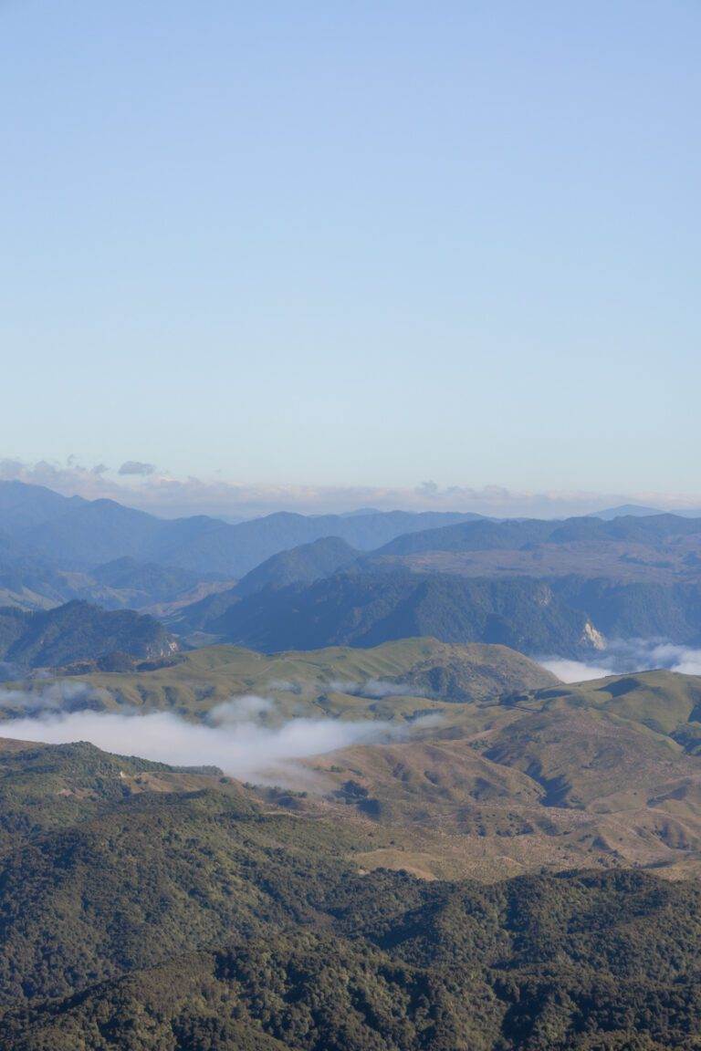 mountain range from bell rock lookout