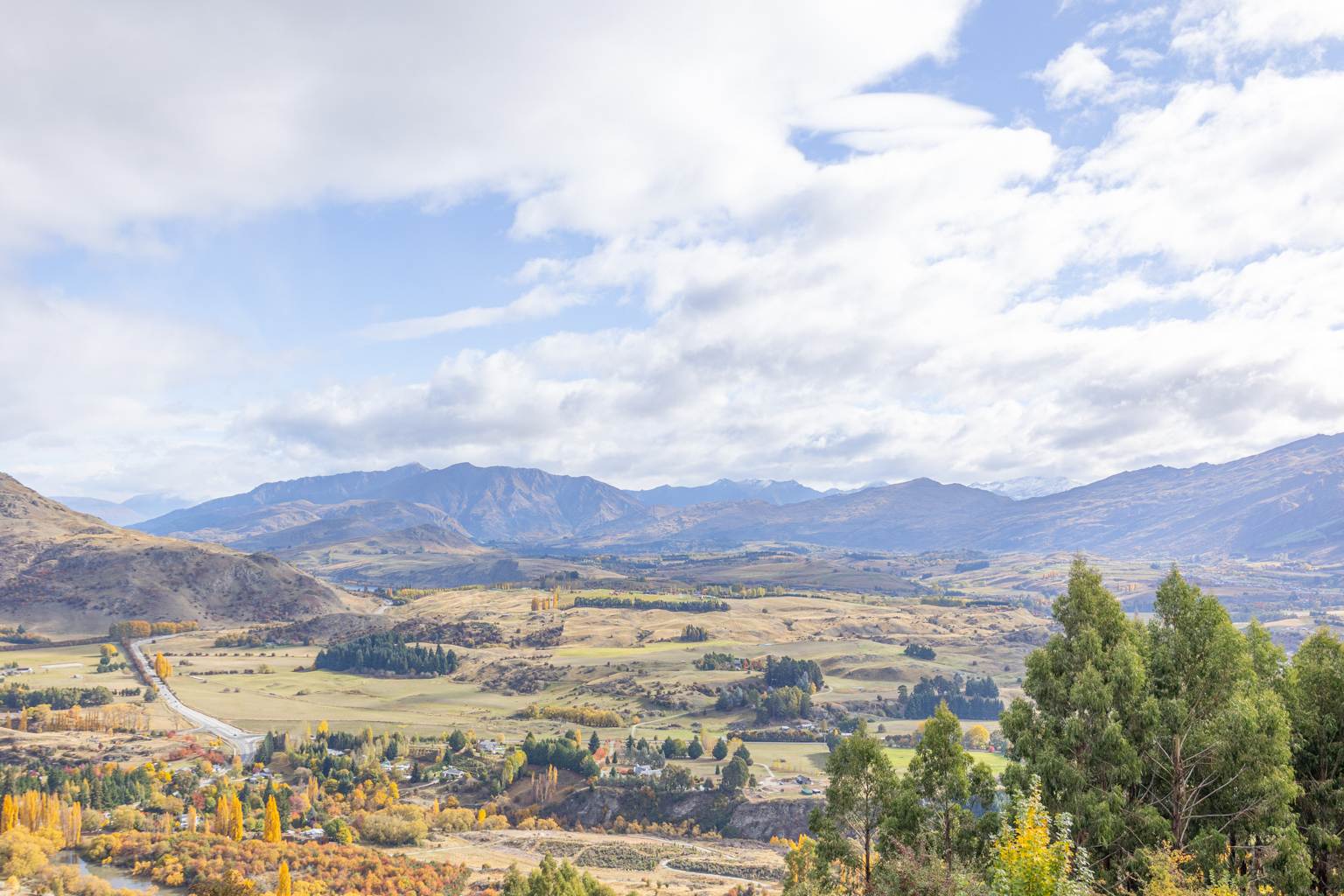 autumn landscape from arrow junction lookout