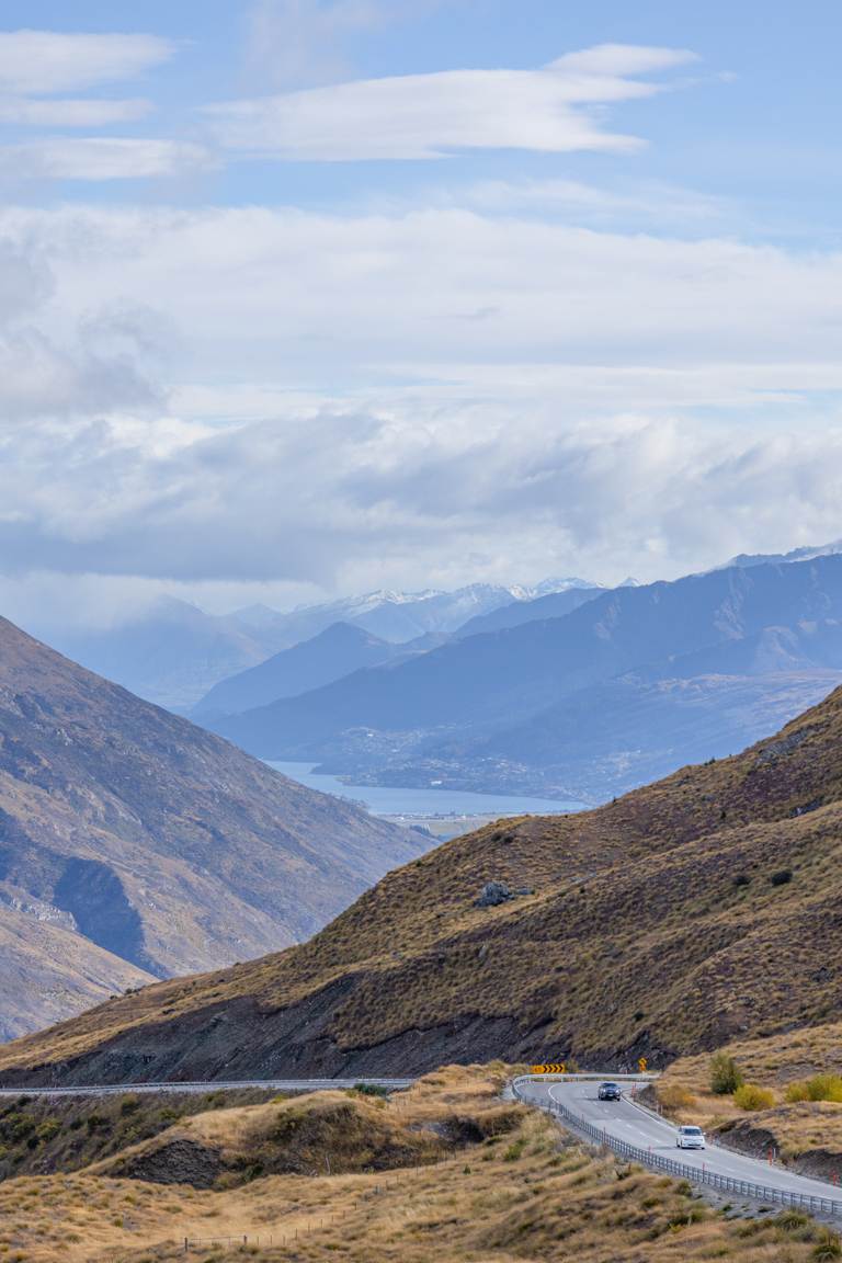 Photographic landscape of Crown Range Summit in the South Island