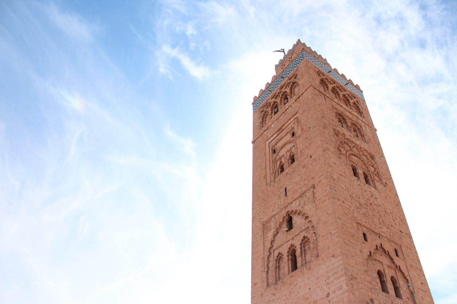 looking up at koutoubia minaret