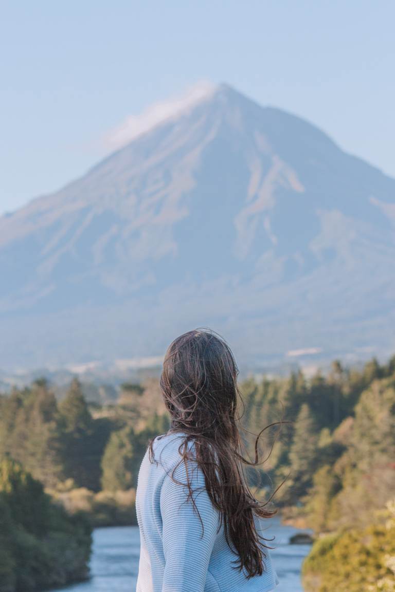 woman at lake mangamahoe lookout