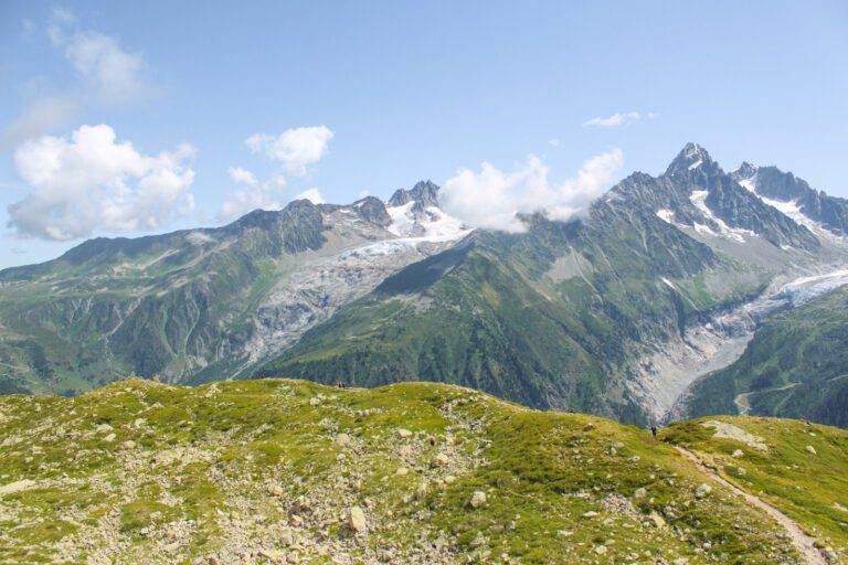 views on the lac blanc trail