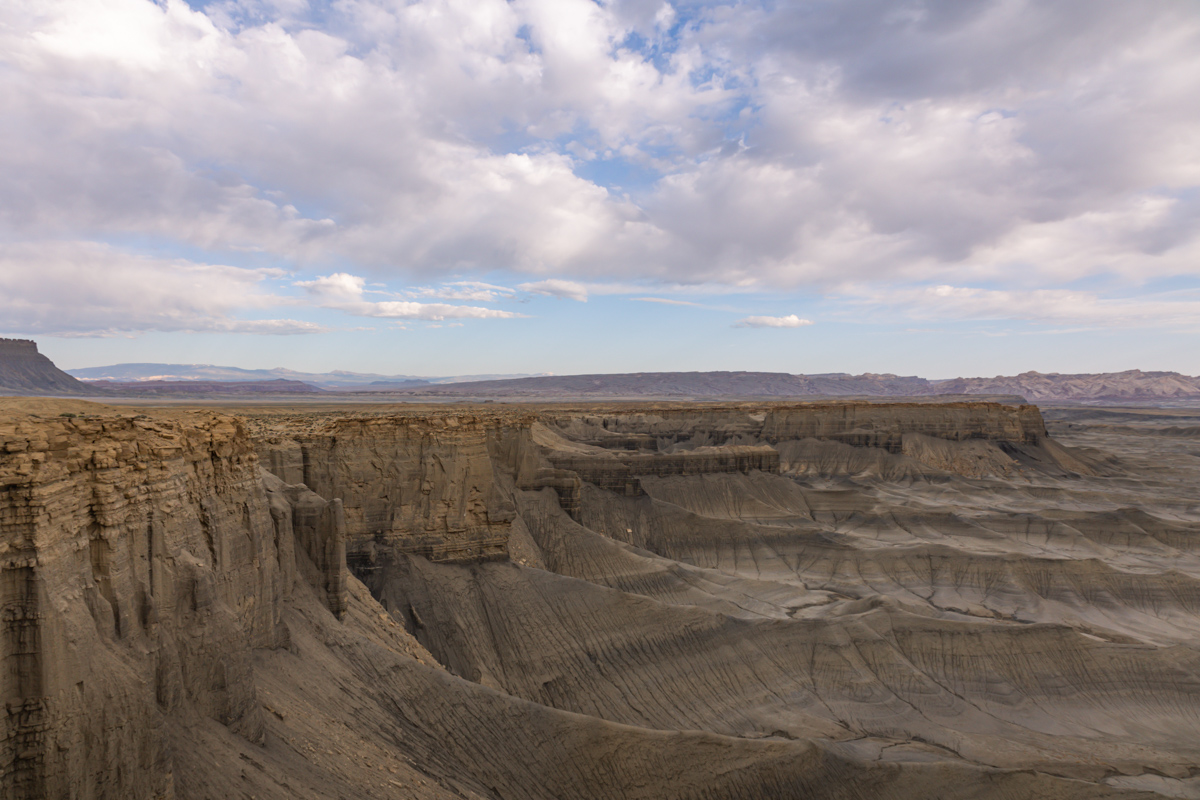 cliff edge moonscape overlook