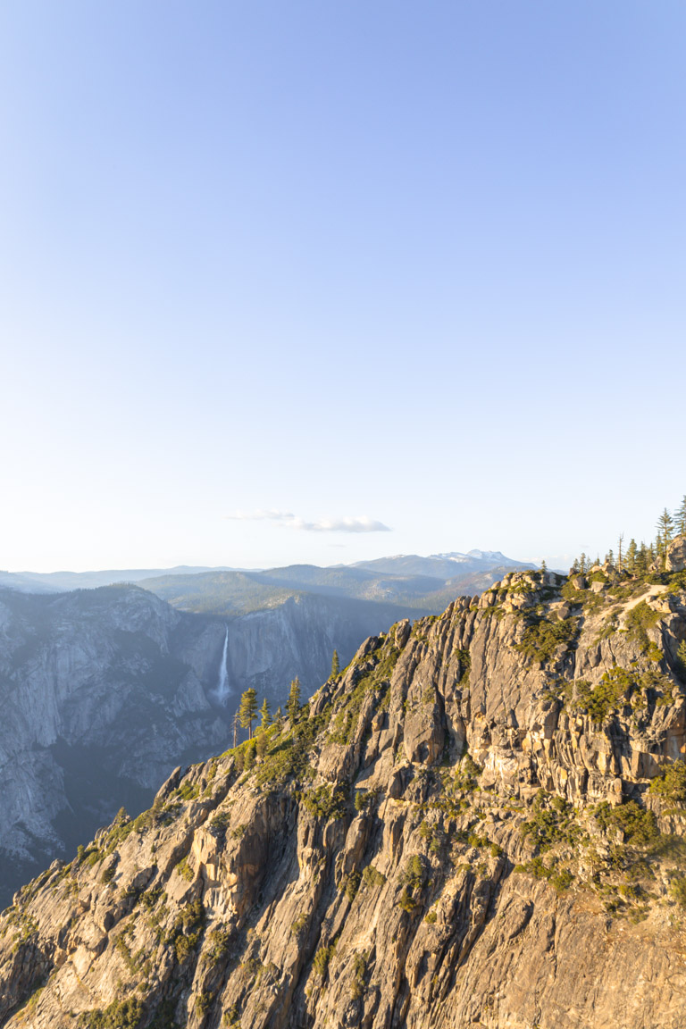 cliff edges yosemite california