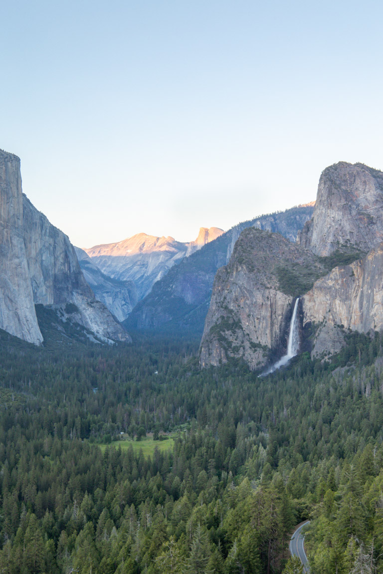 dusk yosemite valley