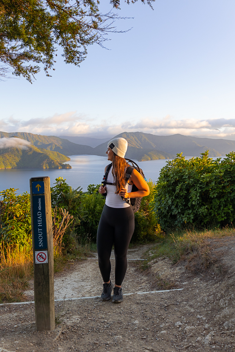 Hiking New Zealand - I AM CASEY LEE