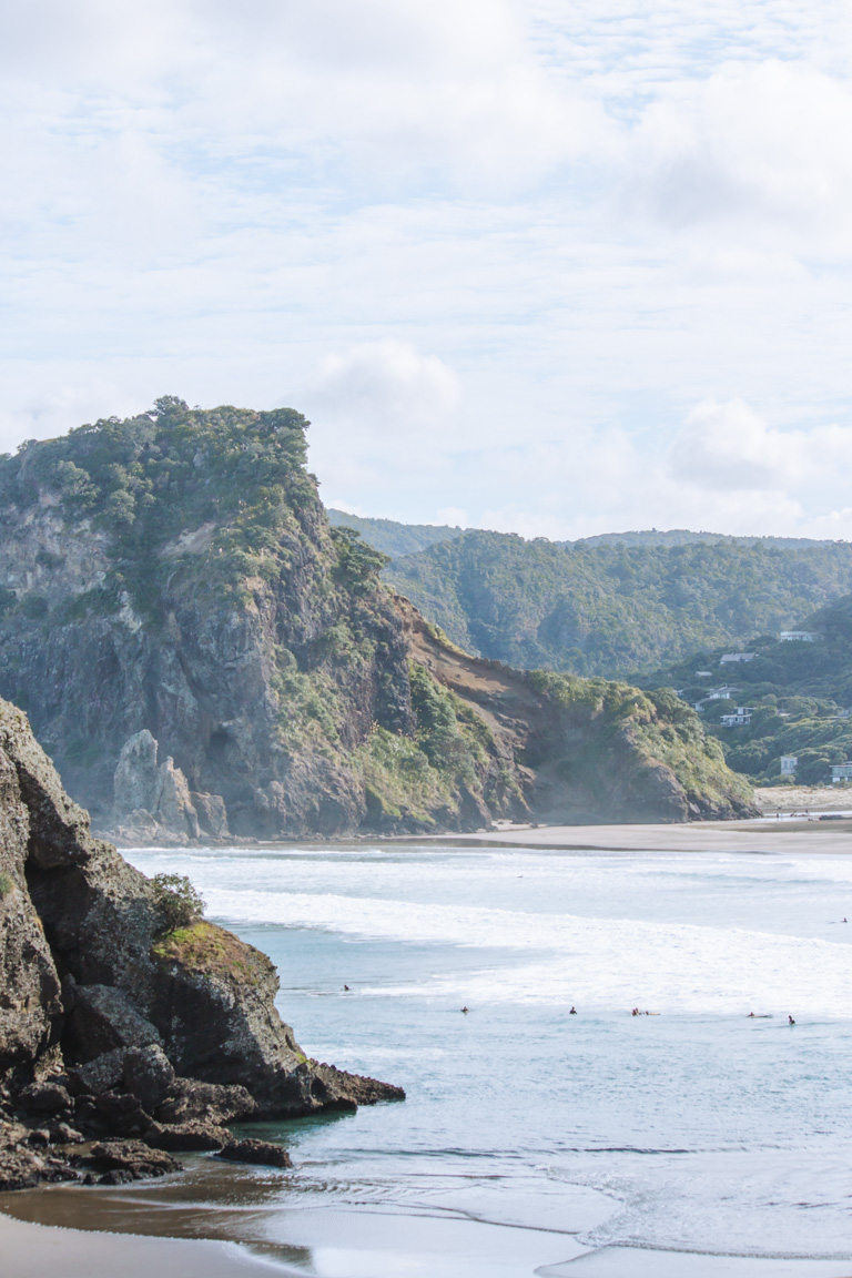 piha beach summer